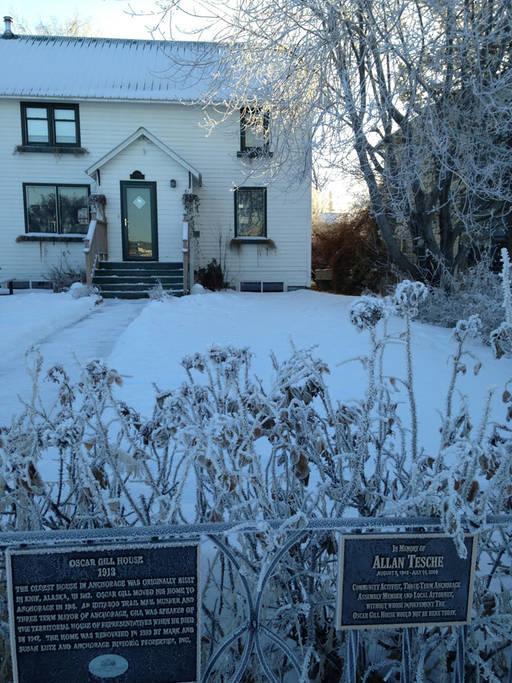The Oscar Gill House Bed & Breakfast Anchorage Eksteriør bilde